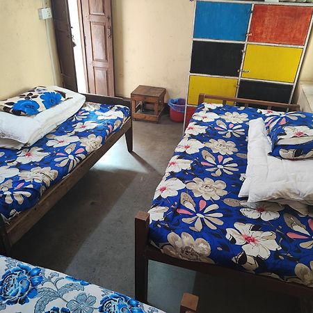 Happy Donkey Hostel Катманду Екстер'єр фото