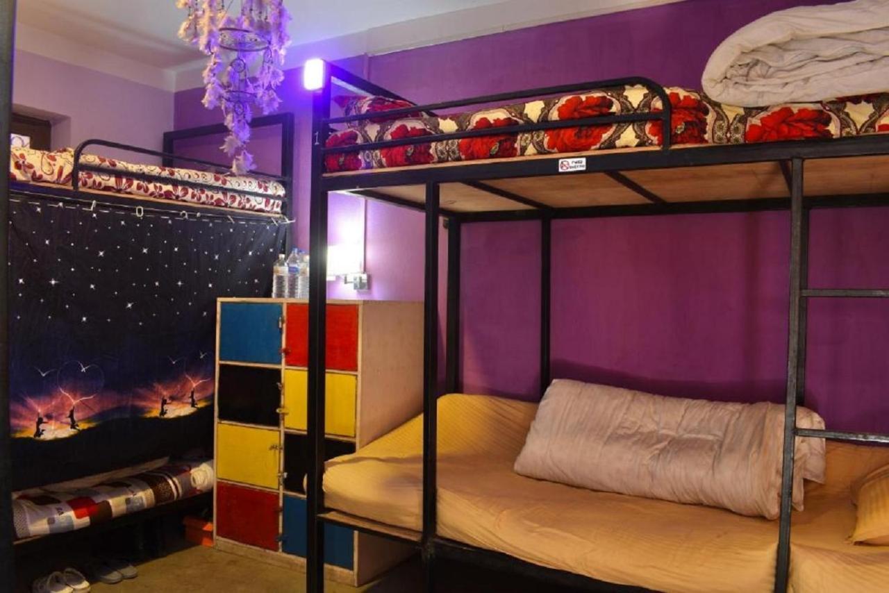 Happy Donkey Hostel Катманду Екстер'єр фото