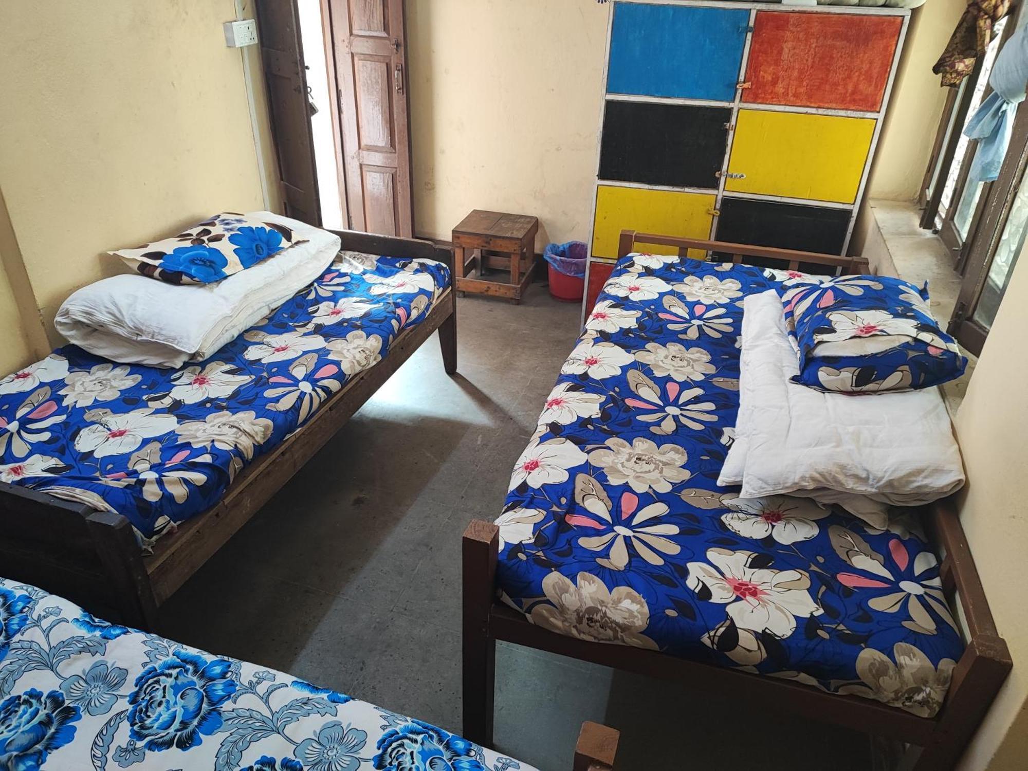 Happy Donkey Hostel Катманду Екстер'єр фото